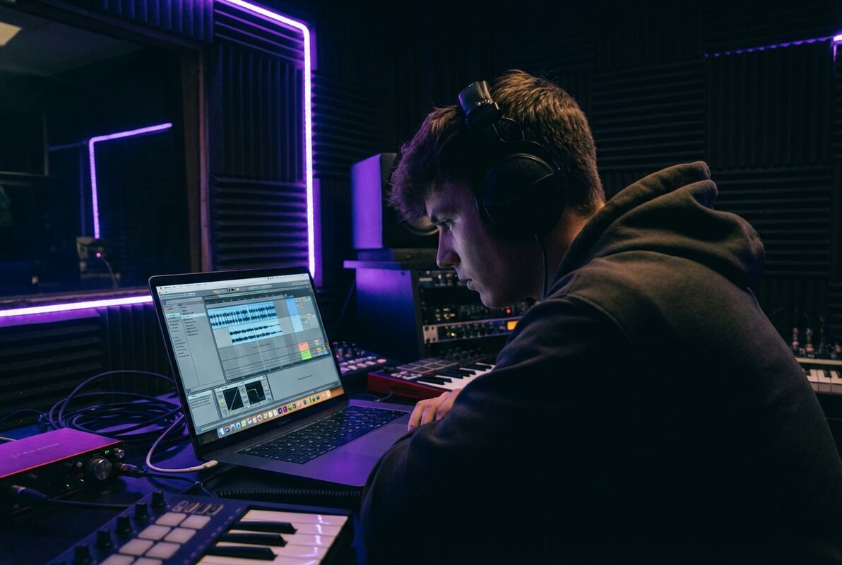 Trap Music Artists Performing